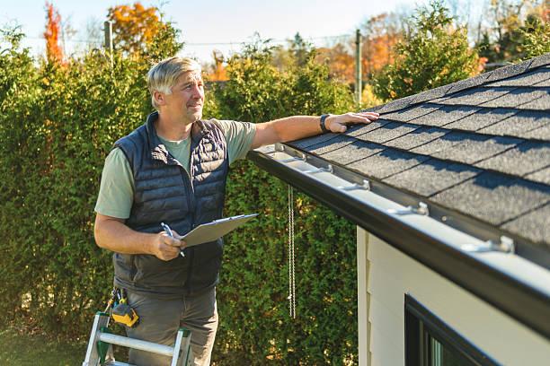 Professional Commercial Roofing technician working in Ashland, MS